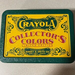 Crayola Collector's Colors Limited Edition Tin - Green and Yellow